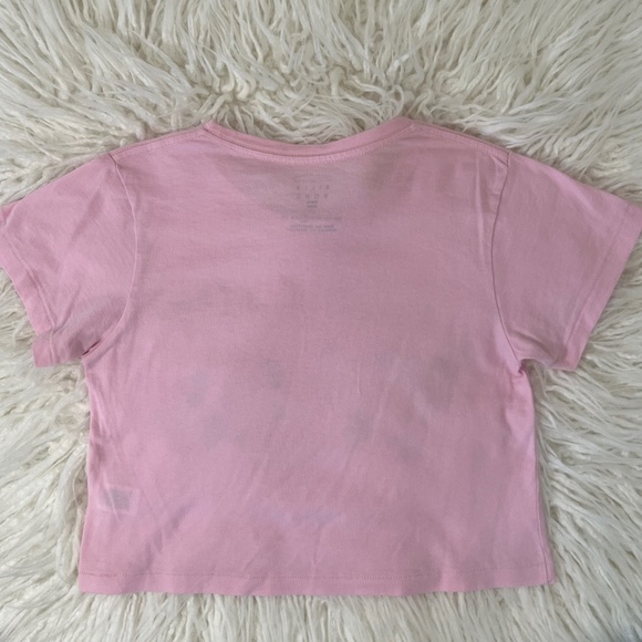 Billabong "Cropped T-shirt in Pink Hawaiian Flowers" - Picture 3 of 4